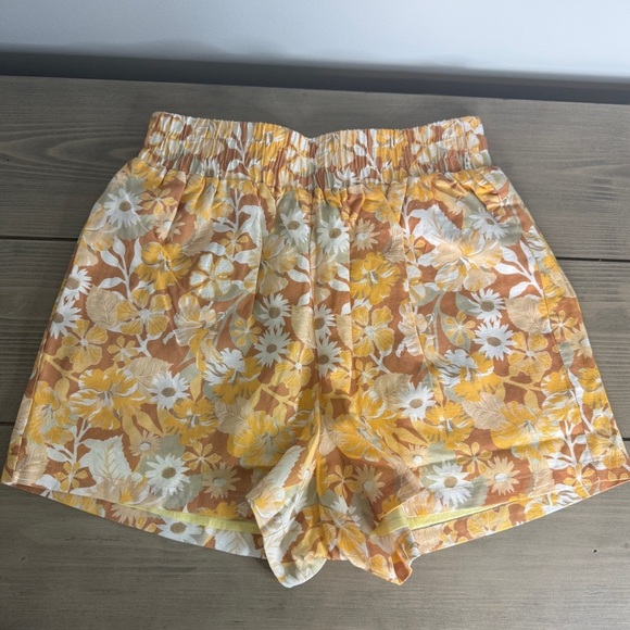 Charlie Holiday Floral Women's Shorts - Picture 6 of 8